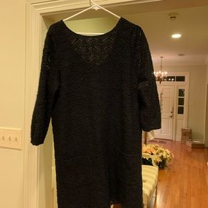 Black 3/4 sleeve knit dress